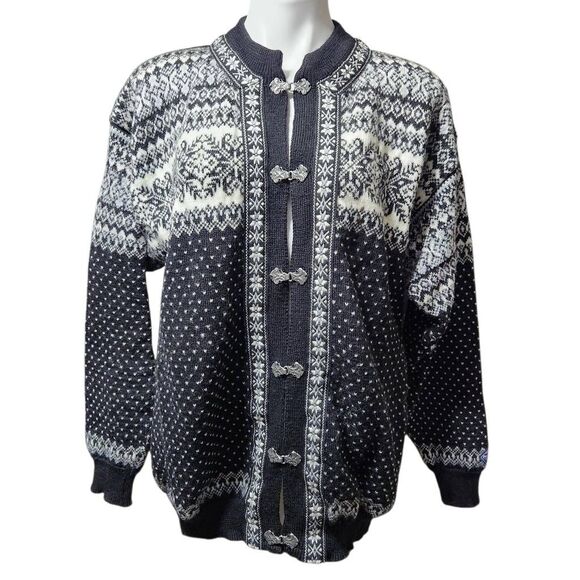 Nordstrikk wool sweater fair Isle cardigan metal hook size 1X Norway black white - Picture 1 of 9
